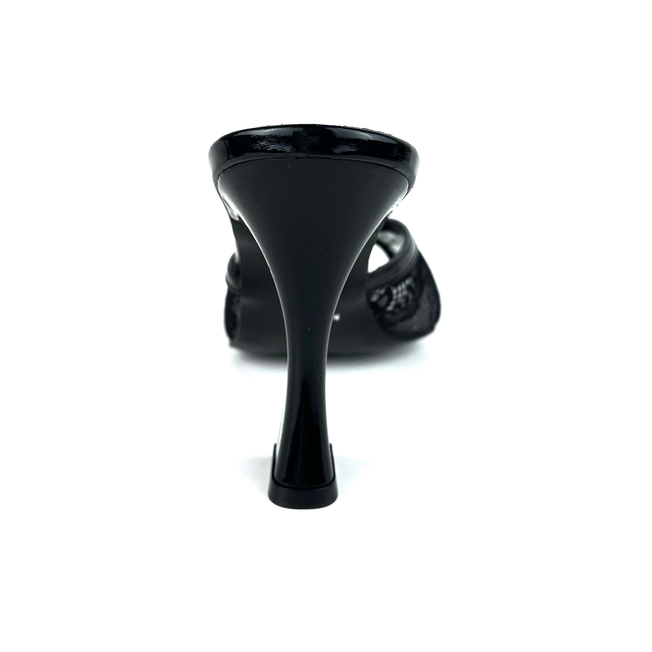 Mule δαντέλα, Randy